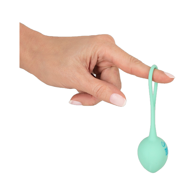 Cuties Single Love Ball in Mint an einem Finger hängend